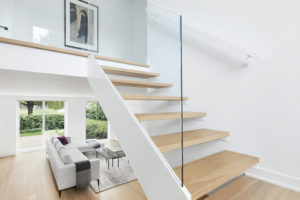 Escalier Limon latéral blanc